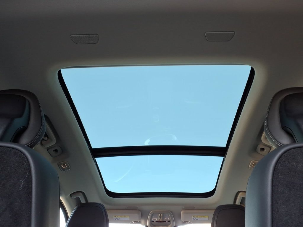 Certified 2026 Volvo XC90 B6 Ultra AWD/4WD image 24