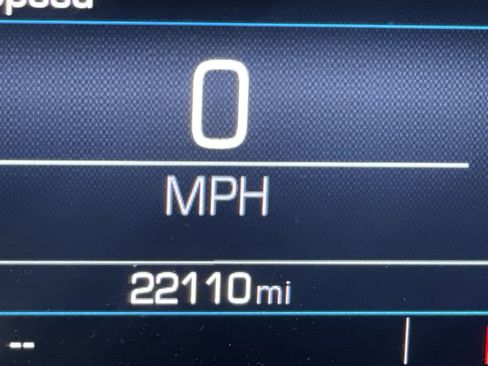 Used 2023 GMC Acadia SLE w/ Driver Convenience Package image 23