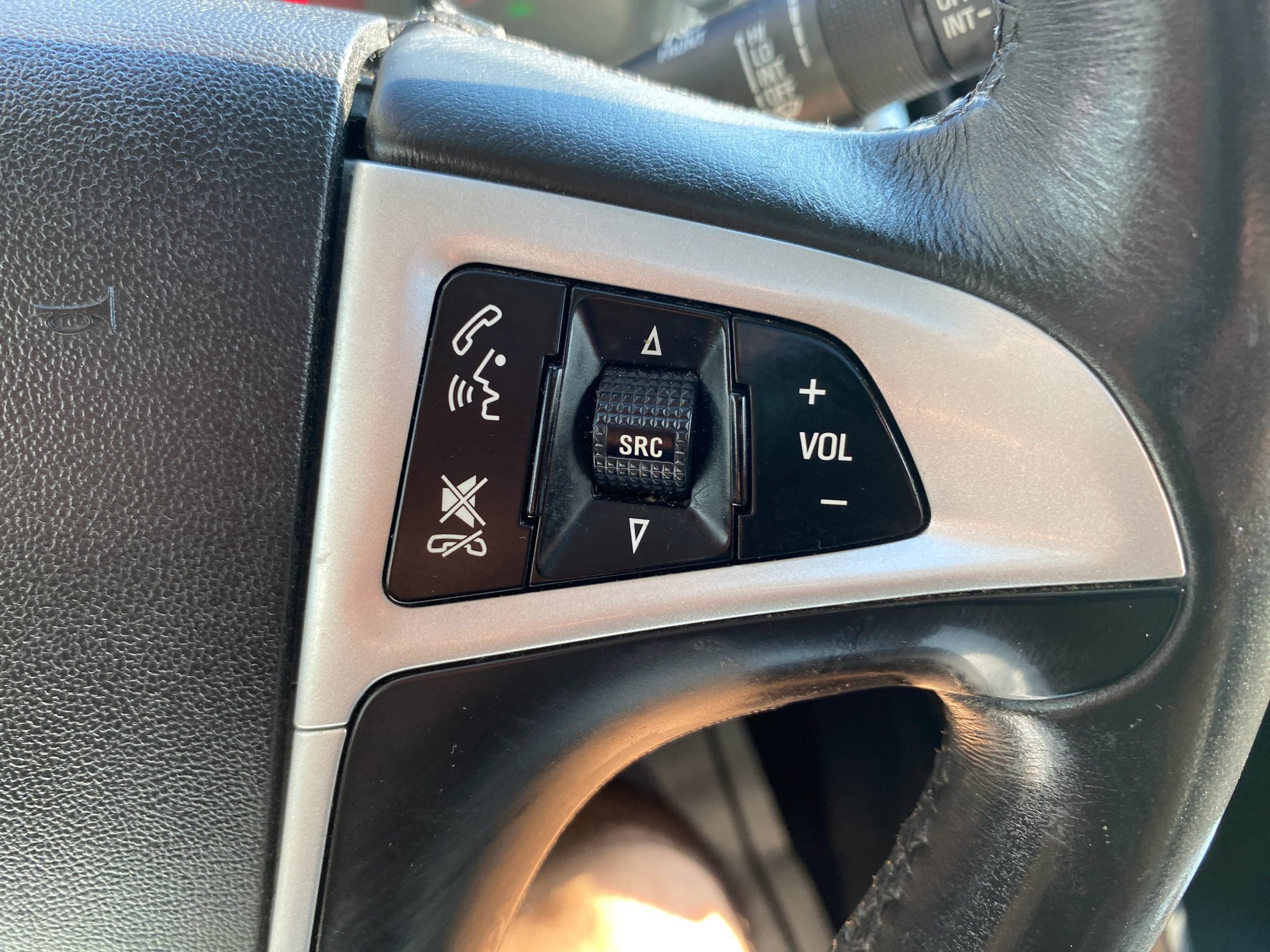 Used 2014 GMC Terrain SLT AWD/4WD image 16