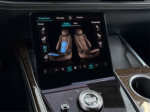 New 2026 Cadillac Escalade Platinum Sport w/ LPO, ONYX Package image 34