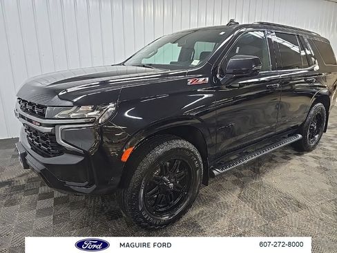 Used 2021 Chevrolet Tahoe Z71 w/ Z71 Signature Package AWD/4WD image 10