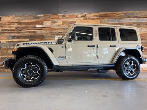 Used 2022 Jeep Wrangler Unlimited Rubicon 4xe w/ Cold Weather Group image 67