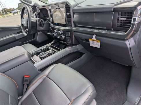 New 2026 Ford F250 Lariat w/ Black Appearance Package AWD/4WD image 22