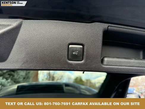 Used 2025 Ford Escape Platinum image 35