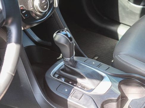 Used 2019 Hyundai Santa Fe XL SE w/ SE Premium Package 02 FWD image 24