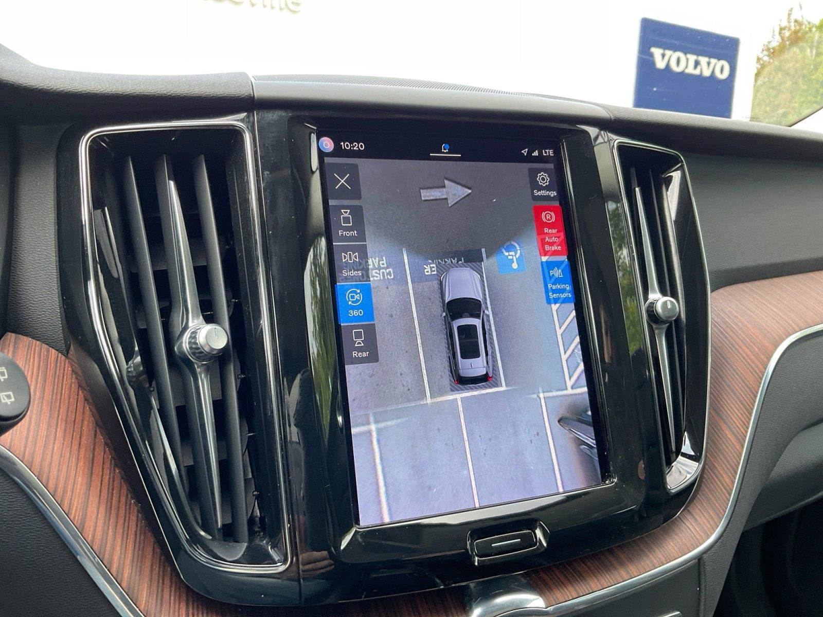 Certified 2023 Volvo XC60 B5 Plus AWD/4WD image 26