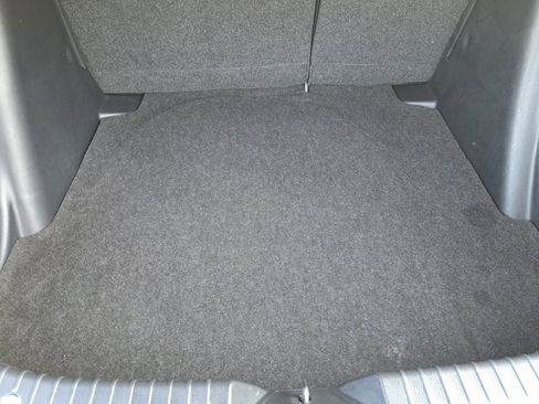 Used 2017 Toyota Yaris iA image 21