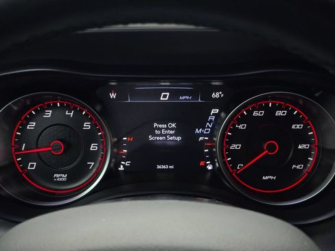 Used 2019 Dodge Charger SXT RWD image 27