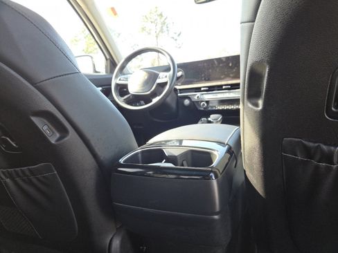 Used 2024 Kia Telluride SX image 26