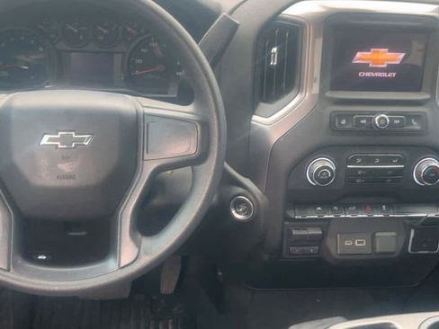 Used 2024 Chevrolet Silverado 1500 Custom w/ Rally Edition AWD/4WD image 5