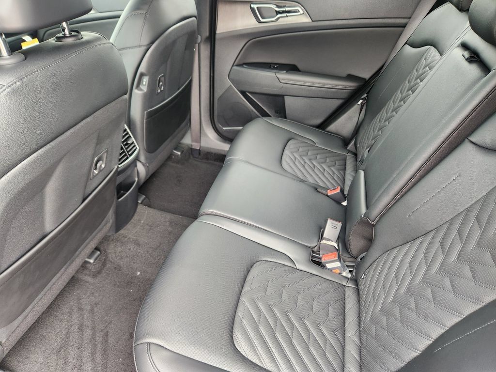 New 2027 Kia Sportage X-Pro Prestige AWD/4WD image 10
