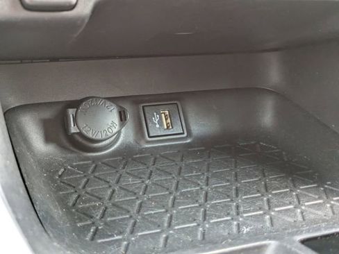 Used 2024 Toyota RAV4 LE image 23