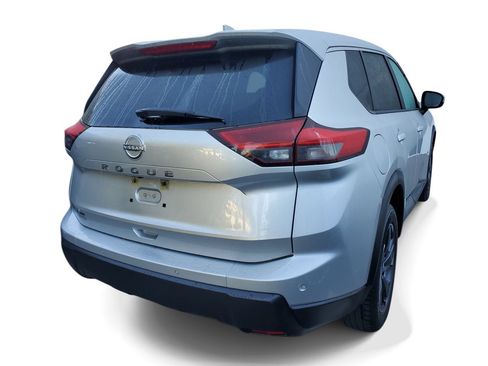 Used 2025 Nissan Rogue SV FWD image 4