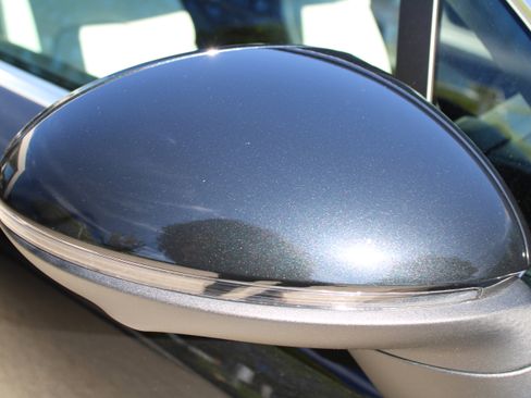 Certified 2025 Porsche Cayenne image 13