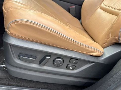 Certified 2025 INFINITI QX80 Sensory AWD/4WD image 22