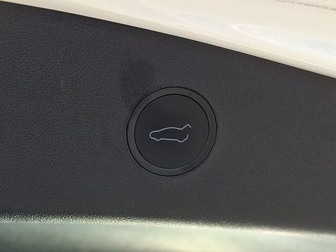 Used 2023 Tesla Model 3 Standard Range RWD image 34