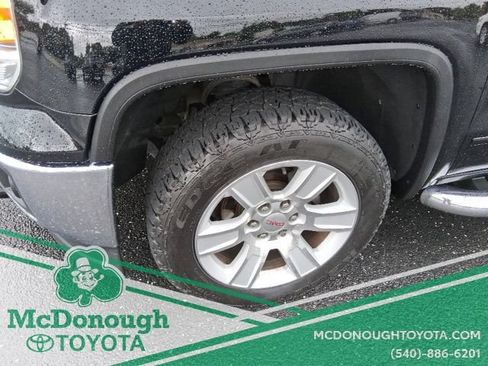 Used 2015 GMC Sierra 1500 SLE w/ SLE Value Package AWD/4WD image 4