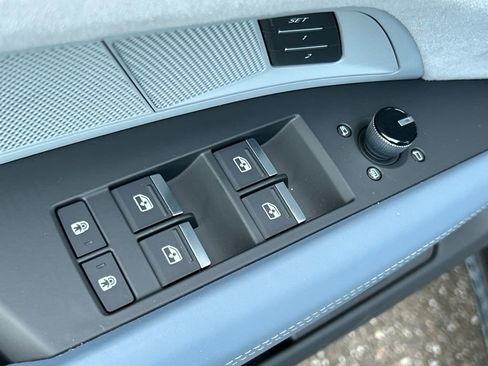 Used 2023 Audi RS e-tron GT w/ Ceramic Brake Package image 82