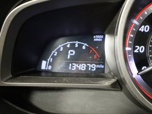 Used 2015 MAZDA MAZDA3 i Touring FWD image 38