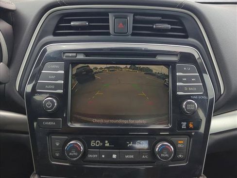 Used 2022 Nissan Maxima SV w/ Floor Mat Group FWD image 15