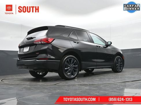 Used 2022 Chevrolet Equinox RS image 35