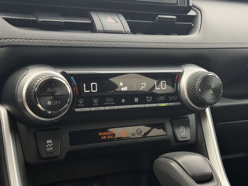 Used 2020 Toyota RAV4 XLE w/ All Weather Liner Package image 18