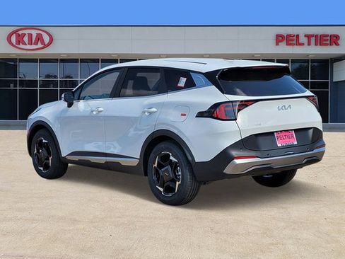 New 2026 Kia Sportage EX FWD image 3