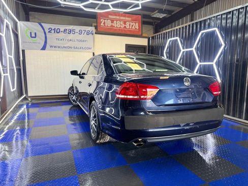 Used 2013 Volkswagen Passat 2.5 SE FWD image 17