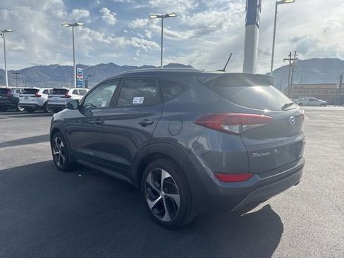 Used 2016 Hyundai Tucson Sport image 5
