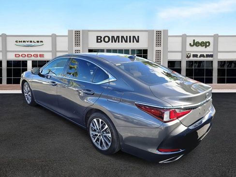 Used 2023 Lexus ES 350 350 w/ Accessory Package (Z1) image 3