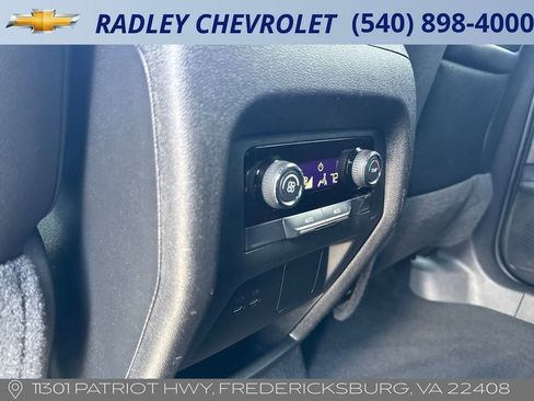 Certified 2025 Chevrolet Traverse LT AWD/4WD image 19