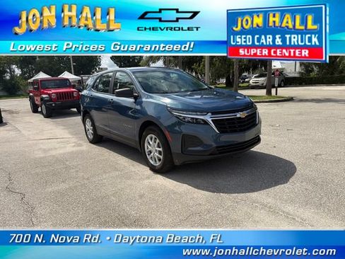 Used 2024 Chevrolet Equinox LS FWD image 1