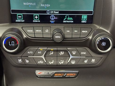 Used 2019 Chevrolet Corvette Z06 RWD image 22