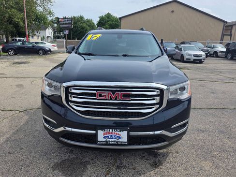 Used 2017 GMC Acadia SLE w/ Driver Alert Package I FWD image 2