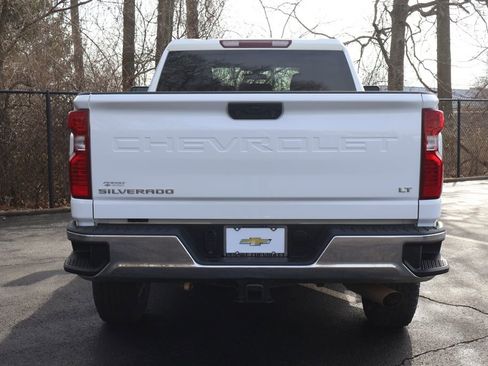 Used 2022 Chevrolet Silverado 2500 LT w/ Convenience Package image 7