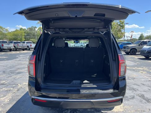 Used 2021 Chevrolet Tahoe LT w/ LT Signature Package AWD/4WD image 16