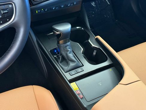 Certified 2025 Lexus ES 300h F Sport w/ Accessory Package (Z1) FWD image 21