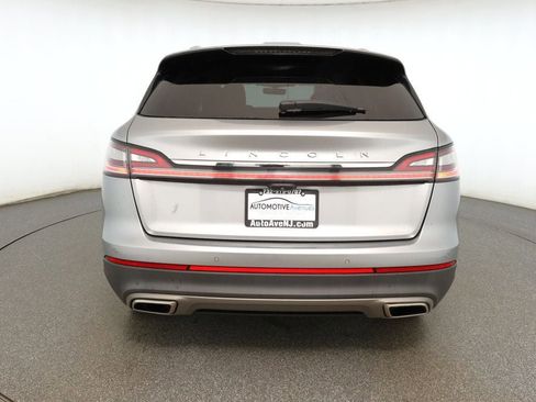 Used 2021 Lincoln Nautilus Reserve image 5