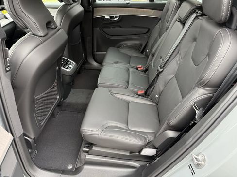 New 2026 Volvo XC90 B6 Ultra image 11