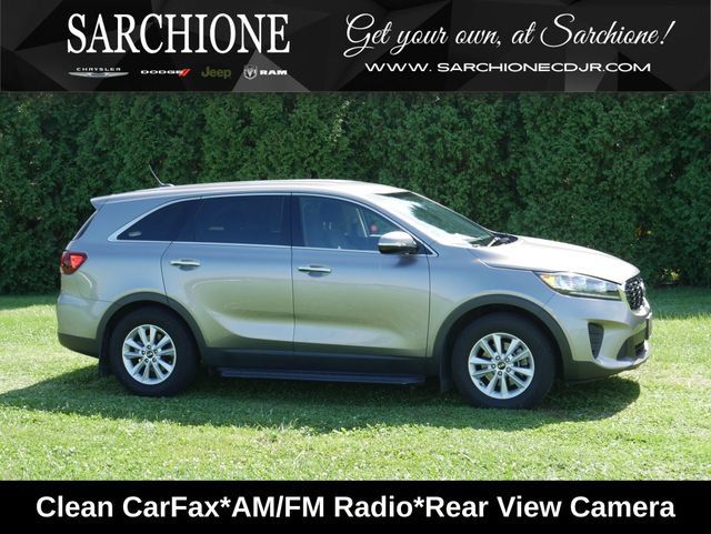 Used 2019 Kia Sorento FWD image 1