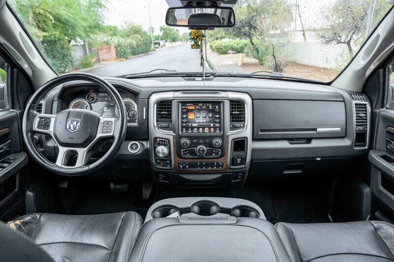 Used 2015 RAM 1500 Laramie w/ Convenience Group AWD/4WD image 18