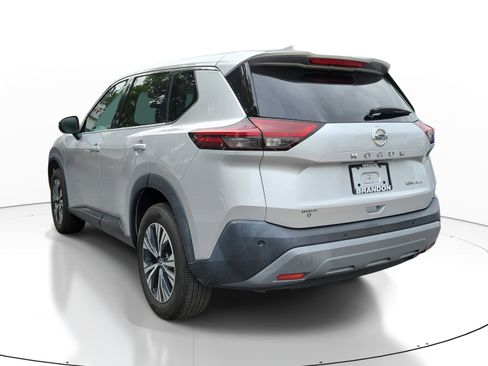 Certified 2021 Nissan Rogue SV AWD/4WD image 5