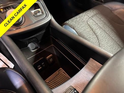 Used 2015 Chrysler 200 S w/ Navigation & Sound Group I AWD/4WD image 21