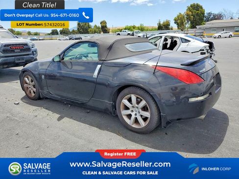 Used 2005 Nissan 350Z Touring RWD image 3