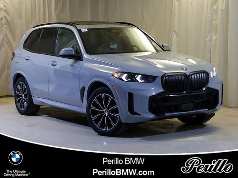 New 2026 BMW X5 xDrive50e w/ M Sport Package image 1