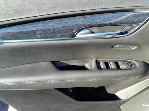 Certified 2022 Cadillac XT5 Premium Luxury image 20