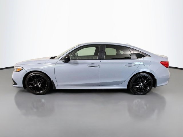 Used 2023 Honda Civic Sport image 6