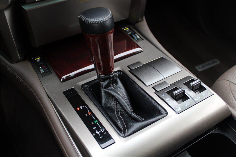 Used 2010 Lexus GX 460 w/ Convenience Pkg AWD/4WD image 18