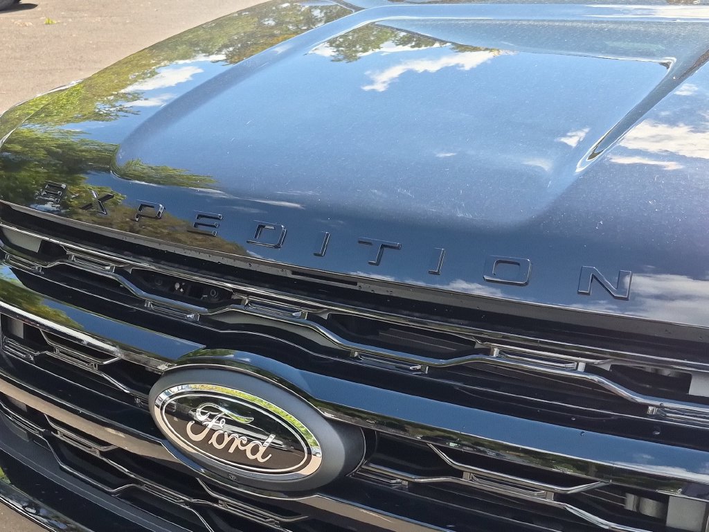 Certified 2023 Ford Expedition Limited AWD/4WD image 36