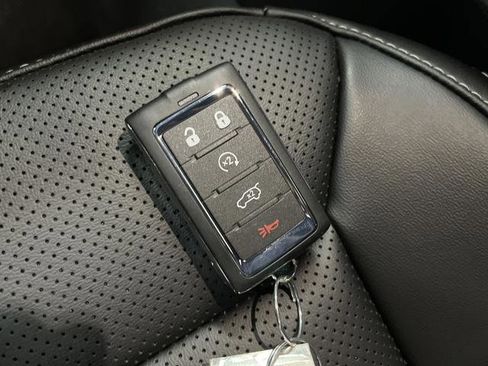 New 2026 Jeep Grand Cherokee L Limited image 28